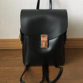 グローブ(grove)の【美品】黒リュック(リュック/バックパック)