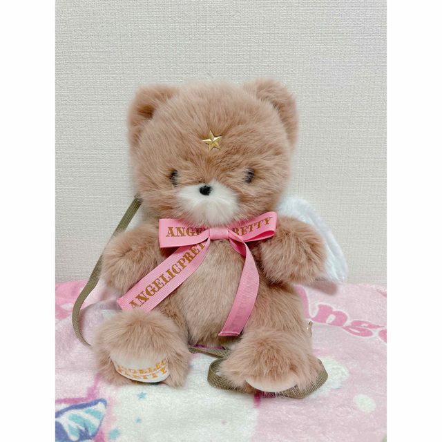 Angelic Pretty(アンジェリックプリティー)のmilky bear ぬいぐるみポシェット エンタメ/ホビーのおもちゃ/ぬいぐるみ(ぬいぐるみ)の商品写真