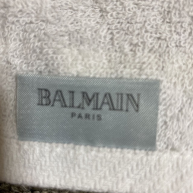 BALMAIN(バルマン)のBALMAIN（バルマン）タオルハンカチ レディースのファッション小物(ハンカチ)の商品写真