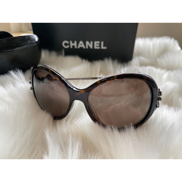 CHANEL シャネル　サングラス