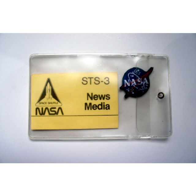 NASA OFFICIAL GOODS エンタメ/ホビーのミリタリー(個人装備)の商品写真