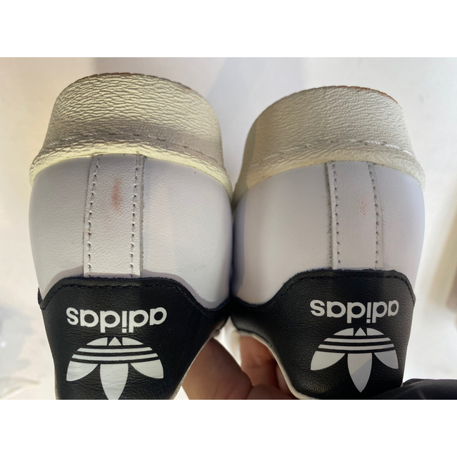 adidas(アディダス)の2019  adidas スーパースター 80s 白×黒 US12 新品 メンズの靴/シューズ(スニーカー)の商品写真