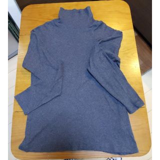 ユニクロ(UNIQLO)のハイネックセーター　Lサイズ　 無地グレーカラー  綿100%  着心地よし(ニット/セーター)