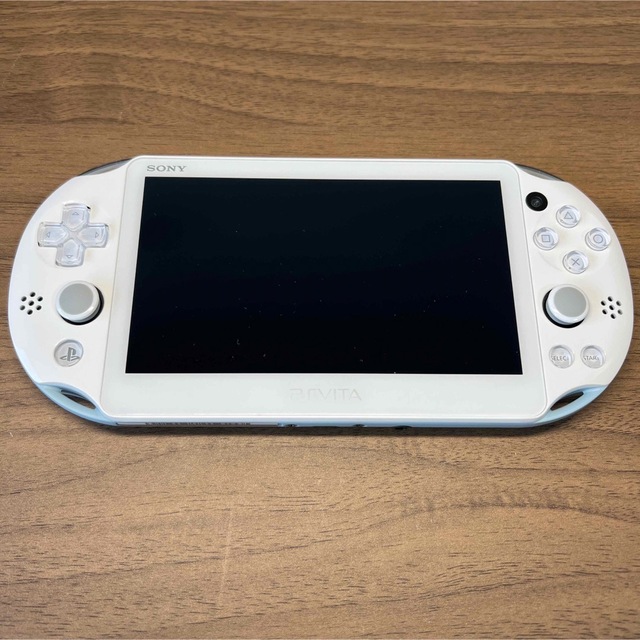 PlayStation Vita PCH-2000 ライトブルー/ホワイト www.krzysztofbialy.com