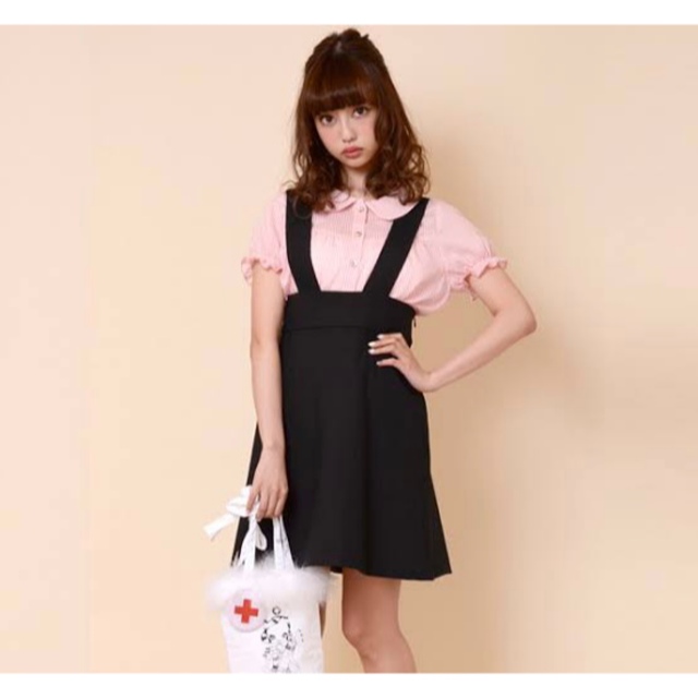 Katie(ケイティー)のCAFE CHIC jumper skirt JSK ピンク Katie レディースのスカート(ひざ丈スカート)の商品写真