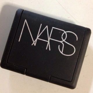 ナーズ(NARS)のNARS 黒 アイシャドー♡(その他)