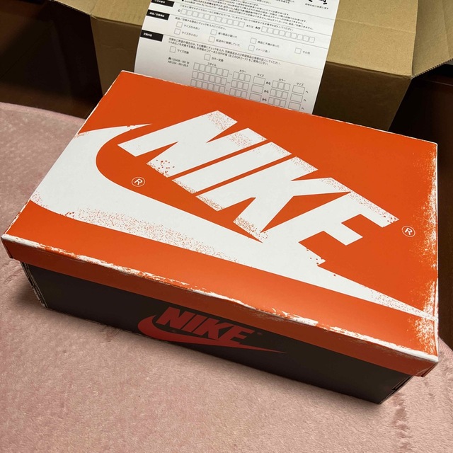 NIKE(ナイキ)のエア ジョーダン 1 レトロ Chicago HIGH OG メンズシューズ メンズの靴/シューズ(スニーカー)の商品写真