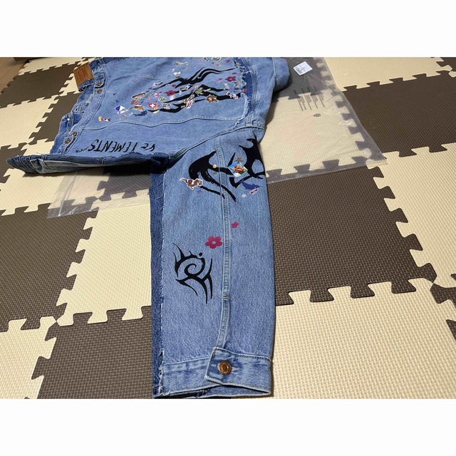 VETEMENTS - 新品 VETEMENTS × LEVI'S デニムジャケットの通販 VETEMENTS - 新品 VETEMENTS × LEVI'S デニムジャケットの通販