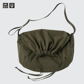 ユニクロ(UNIQLO)のユニクロU 2022AW ドローストリングショルダーバッグ オリーブ Olive(ショルダーバッグ)