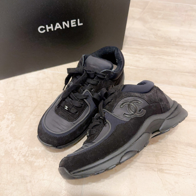 返品?交換対象商品】 CHANEL シャネル スニーカー 新作 - スニーカー