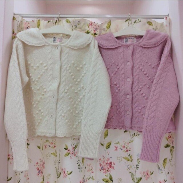 トップスKatie　WINTER HEARTS heart cardigan