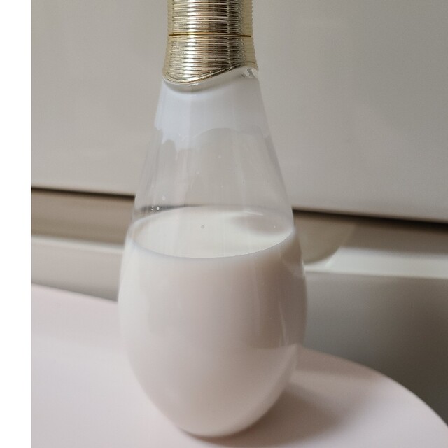 Christian Dior(クリスチャンディオール)のジャドール　ボディミルク コスメ/美容のボディケア(ボディクリーム)の商品写真