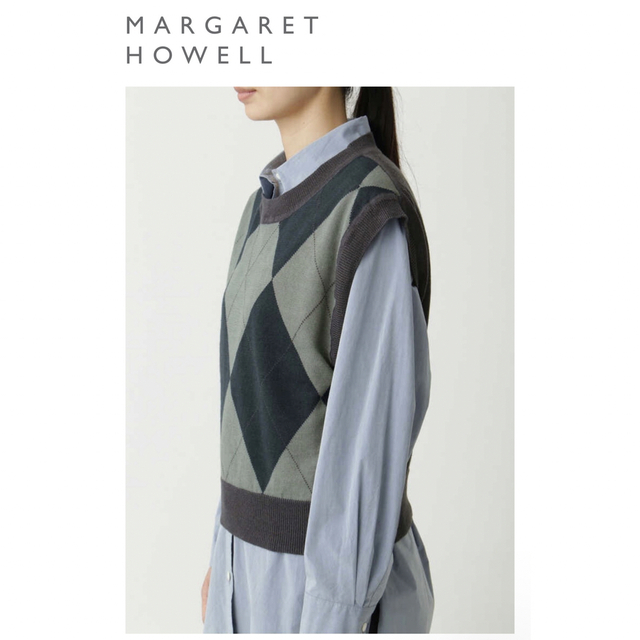 MARGARET HOWELL(マーガレットハウエル)の【美品未着用】マーガレットハウエル　ニットベスト レディースのトップス(ベスト/ジレ)の商品写真