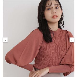 ナチュラルビューティーベーシック(NATURAL BEAUTY BASIC)の★ナチュラルビューティーベーシック★コーラルピンクニット★新品未使用(ニット/セーター)