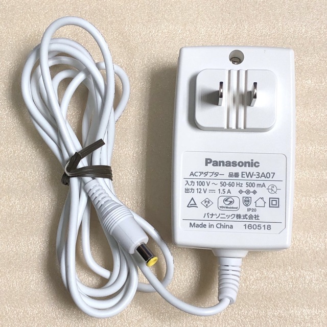 Panasonic(パナソニック)のPanasonic  パナソニック　 ACアダプター  EW-3A07  スマホ/家電/カメラの美容/健康(マッサージ機)の商品写真