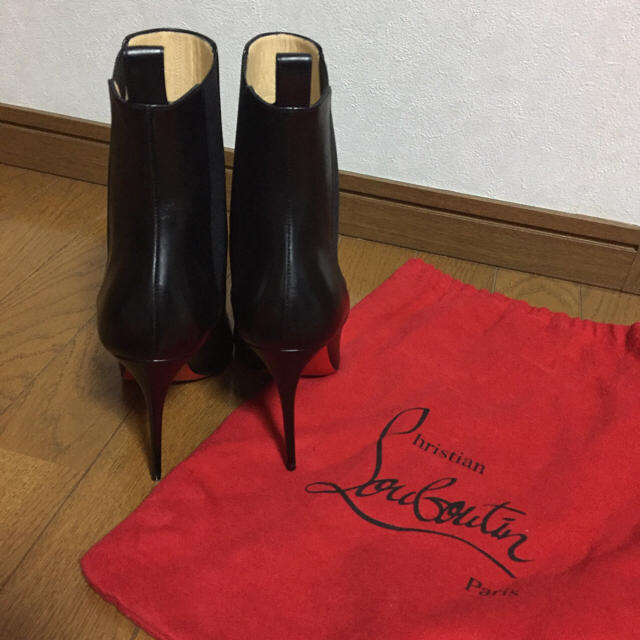 タイムセール christian louboutin クリスチャンルブタン