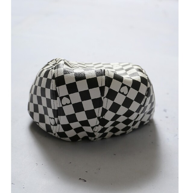 SPINNS ハート&チェック柄 フェイクレザーハンチング メンズの帽子(ハンチング/ベレー帽)の商品写真