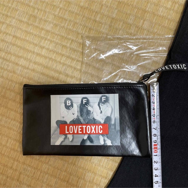 lovetoxic(ラブトキシック)のラブトキシック　付録　トートバック　ポーチ レディースのバッグ(エコバッグ)の商品写真