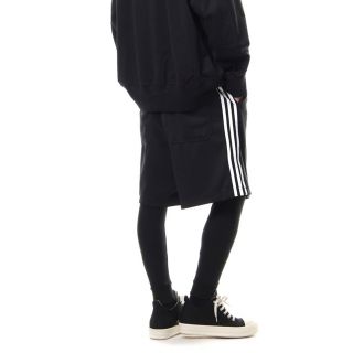 ワイスリー(Y-3)の【L】Y-3 Stripes Track Shorts(ショートパンツ)