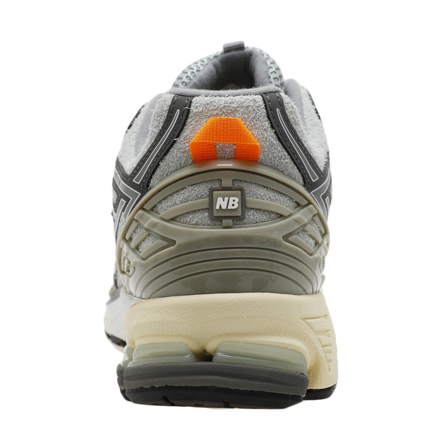 N.HOOLYWOOD(エヌハリウッド)のN.HOOLYWOOD  NEW BALANCE  M1906R  28.5 メンズの靴/シューズ(スニーカー)の商品写真