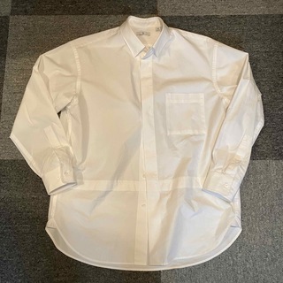 ユニクロ(UNIQLO)のUNIQLO スーピマコットンオーバーサイズシャツ ホワイト(シャツ)