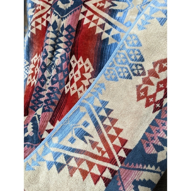 PENDLETON(ペンドルトン)のchage様専用　美品　PENDLETONタオルブランケット★ インテリア/住まい/日用品のラグ/カーペット/マット(ラグ)の商品写真