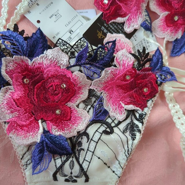 最大56%オフ! salute❤サルート❤店舗限定❤29G❤ガーターベルト❤IV