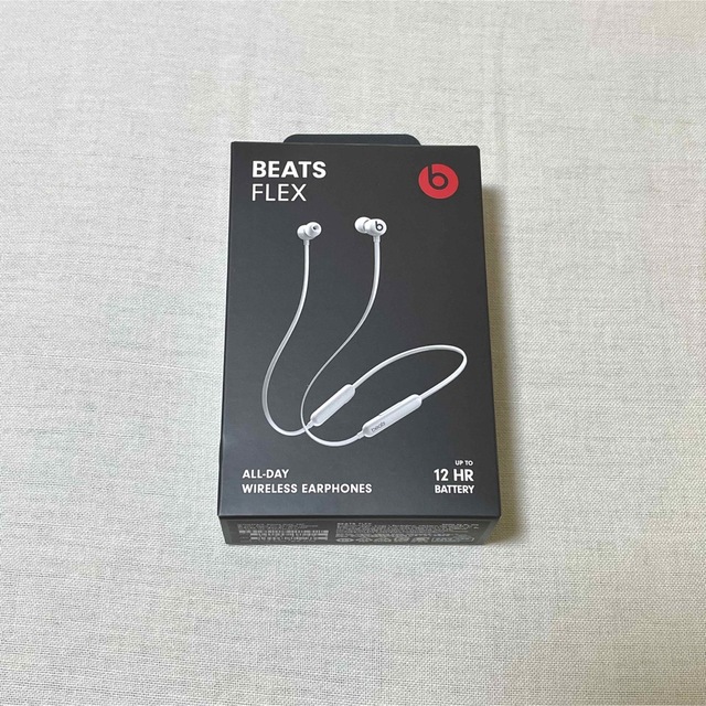 Beats Flex ワイヤレスイヤホン スモークグレイ