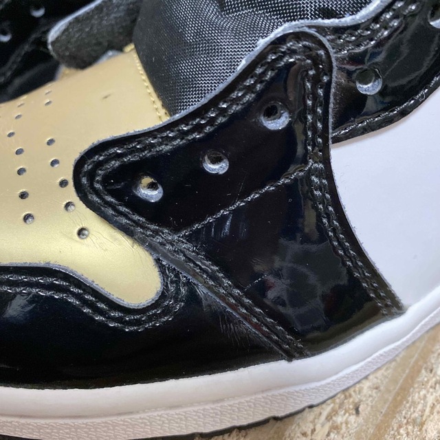 NIKE(ナイキ)のjordan1  gold toe メンズの靴/シューズ(スニーカー)の商品写真