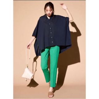 プラステ(PLST)のPLUS STYLE スティックパンツ（2022年モデル）グリーン XXS(クロップドパンツ)