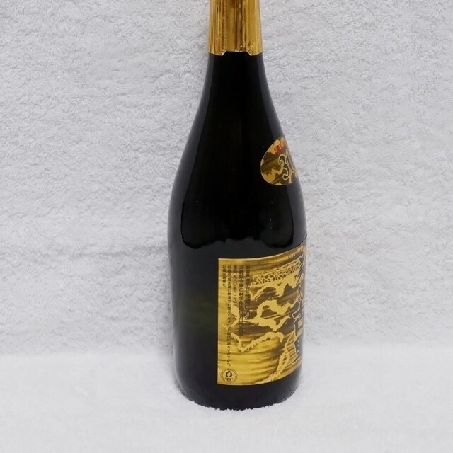 ☆沖縄応援☆泡盛30度「6銘酒飲み比べ北・中部編①」720ml（1本1150円） 食品/飲料/酒の酒(その他)の商品写真