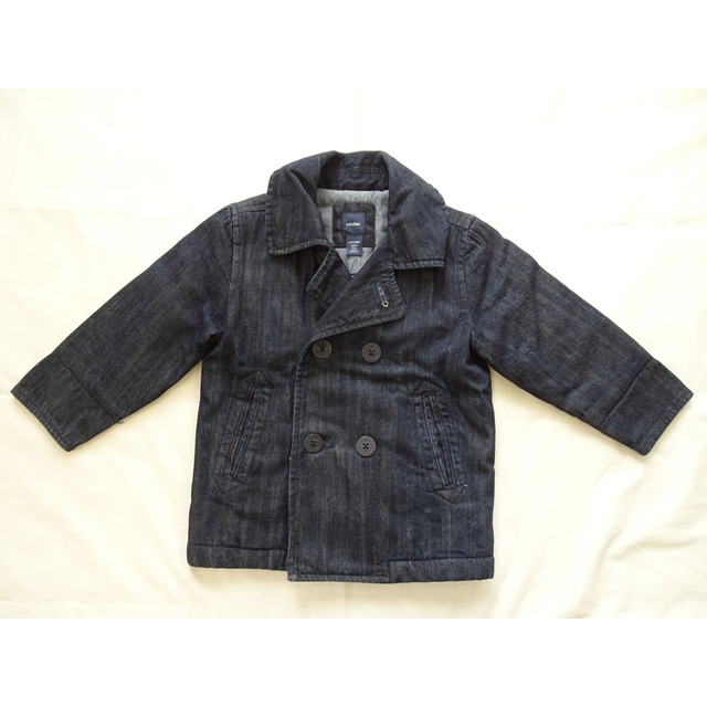 babyGAP(ベビーギャップ)のbaby Gap★ベビーギャップ★ジャケット★中綿★デニム★95 キッズ/ベビー/マタニティのキッズ服男の子用(90cm~)(ジャケット/上着)の商品写真