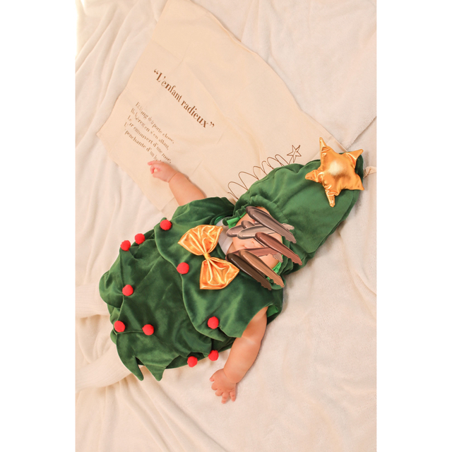 クリスマスツリー ロンパース キッズ/ベビー/マタニティのベビー服(~85cm)(ロンパース)の商品写真
