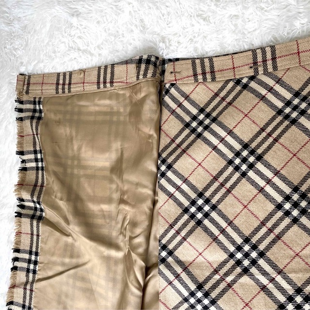 BURBERRY(バーバリー)のBurberry London ノバチェック カシミヤ混　ラップスカート レディースのスカート(ひざ丈スカート)の商品写真