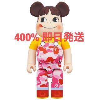 ベアブリック(BE@RBRICK)のBAPE 不二家 CAMO PEKO BE@RBRICK ペコちゃん　400%(キャラクターグッズ)