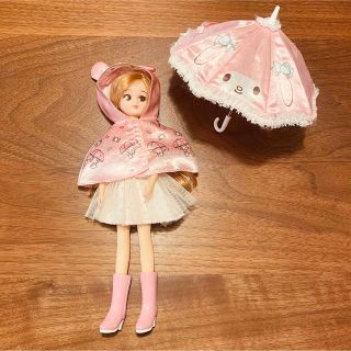 ミディブライス 里親募集中。 お洋服・ブーツ・靴下お写真の物全てお