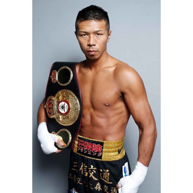 ★★★ ボクシング 内山高志 21戦9枚DVD ★★★ スポーツ/アウトドアのスポーツ/アウトドア その他(ボクシング)の商品写真