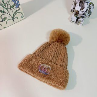 グッチ(Gucci)のCHANELの2022年冬の新作ニット帽(ニット帽/ビーニー)