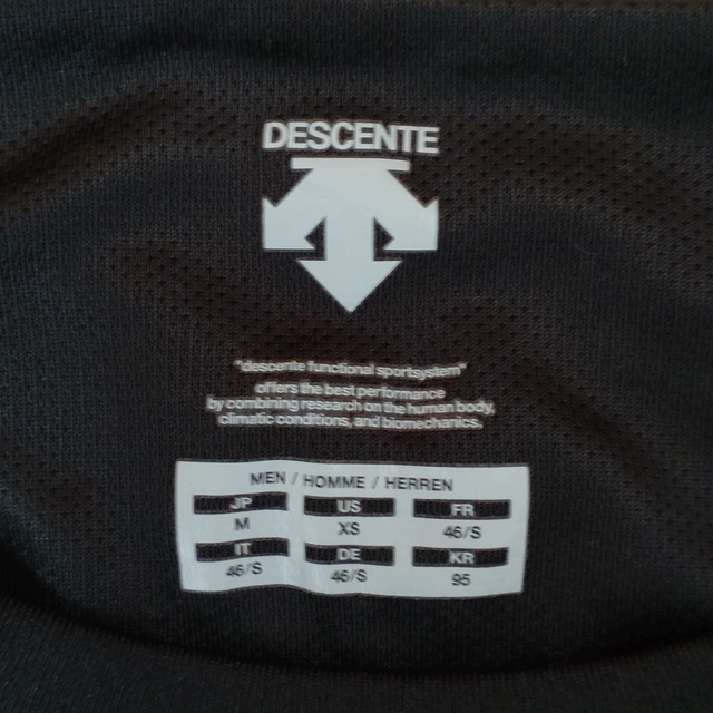DESCENTE - DESCENTE トレーニングシャツの通販 by mk's shop
