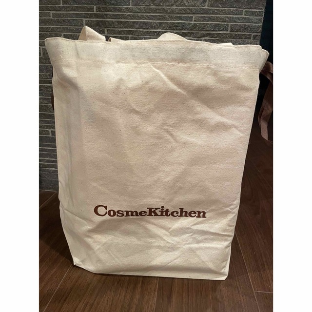 Cosme Kitchen(コスメキッチン)の最終お値下げ！新品未開封コスメキッチンアドベントカレンダー コスメ/美容のスキンケア/基礎化粧品(美容液)の商品写真