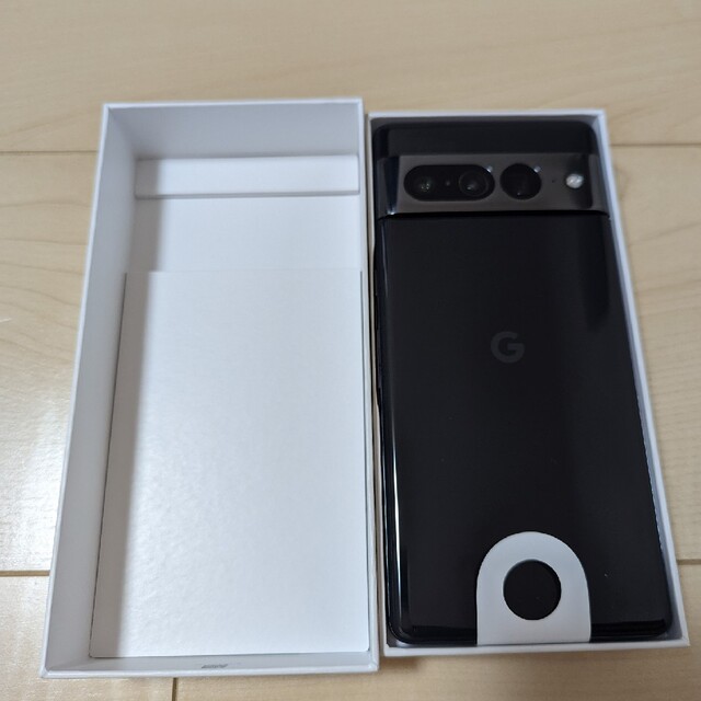 Google(グーグル)の新品未使用 Google Pixel7 Pro 128GB Obsidian スマホ/家電/カメラのスマートフォン/携帯電話(スマートフォン本体)の商品写真