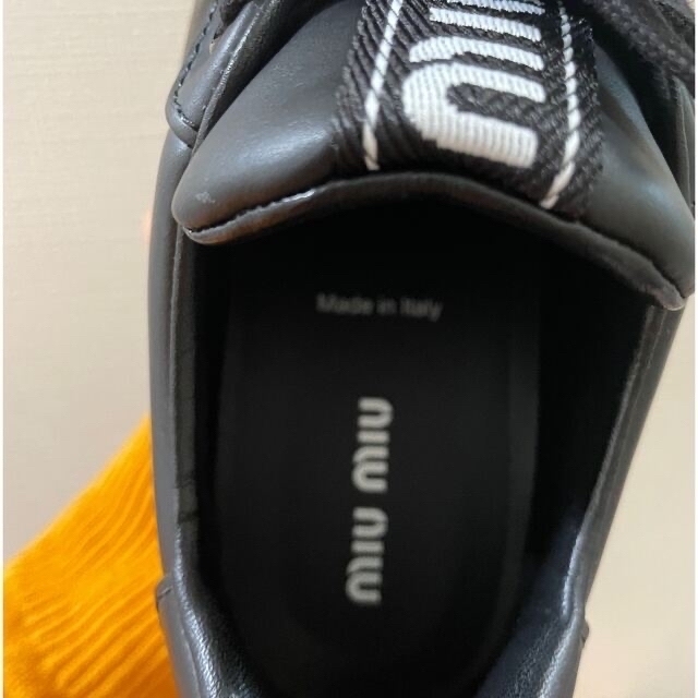 miumiu(ミュウミュウ)のmiumiu    スニーカー　 レディースの靴/シューズ(スニーカー)の商品写真