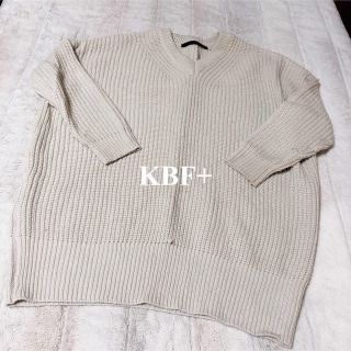 ケービーエフプラス(KBF+)のKBF+ ケービーエフプラス　ニット　ロング(ニット/セーター)