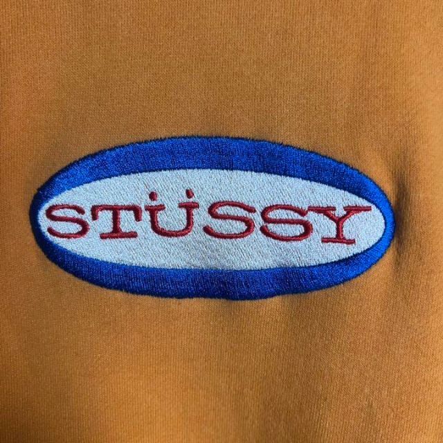 【超希少デザイン】 STUSSY センター刺繍ロゴ 人気カラー 入手困難パーカー