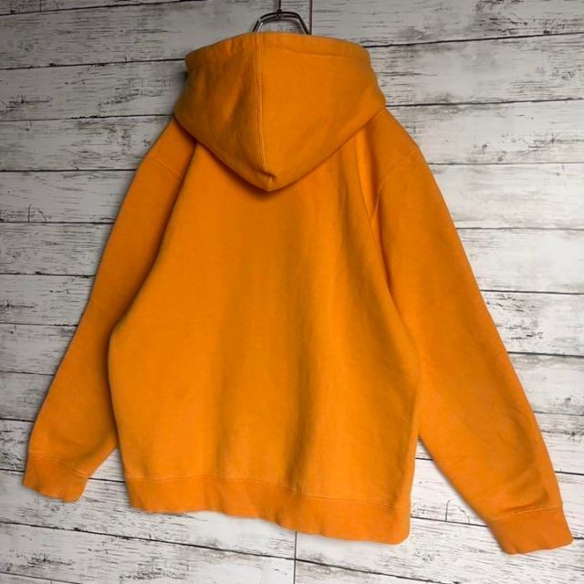 【超希少デザイン】 STUSSY センター刺繍ロゴ 人気カラー 入手困難パーカー