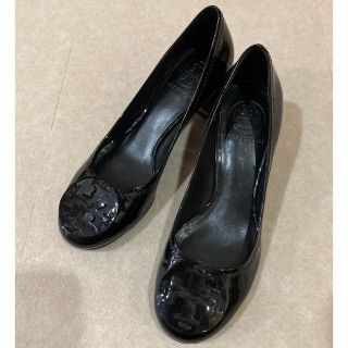 TORY BURCH  黒　パンプス　保存袋付　エナメル パンプス