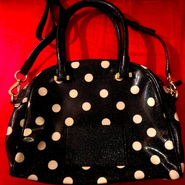 kate spade new york(ケイトスペードニューヨーク)の【最終価格】kate spade ショルダー ハンドバッグ ドット 黒ベージュ レディースのバッグ(ショルダーバッグ)の商品写真