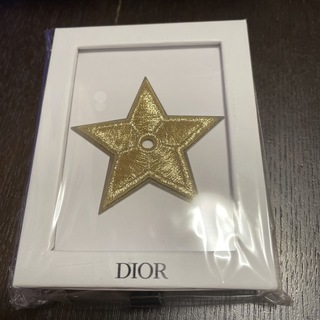 ディオール(Dior)のDIOR スターピンバッチ(ブローチ/コサージュ)