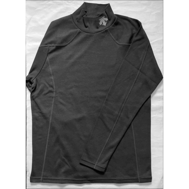 DESCENTE(デサント)の【タイガー1377さん確認用 】スムース ハイネッツシャツ メンズ Sグレー メンズのトップス(Tシャツ/カットソー(七分/長袖))の商品写真