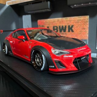 未展示品　イグニッションモデル 1/18 LB nation 86 WORKS(ミニカー)